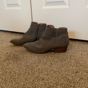 Grey short boots